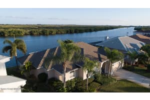 1929 Sykes Creek Dr, Merritt Island, FL 32953, Sold 05/02/22