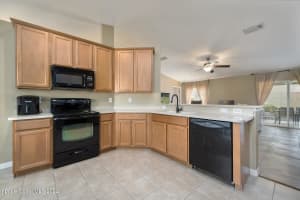 5224 Bacup Ct, Rockledge, FL 32955, Sold 03/25/22