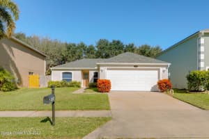 4006 Four Lakes Dr, Melbourne, FL 32940, Sold 03/24/22