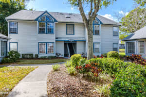 4946 Lake Waterford Way W, Melbourne, FL 32901, Sold 03/11/22