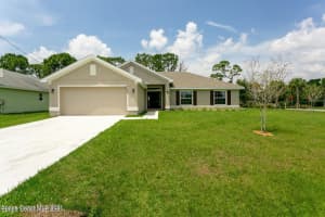 981 Degroodt Road 32, Palm Bay, Florida Sold 03/17/22