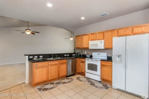 1065 Venetian Dr, Melbourne, FL 32904, Sold 02/25/22