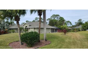 3646 Carriage Gate Dr, Melbourne, FL 32904, Sold 03/18/22