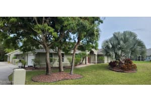 3646 Carriage Gate Dr, Melbourne, FL 32904, Sold 03/18/22