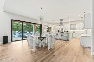 2355 N Riverside Dr, Melbourne, FL 32903, Sold 05/12/22