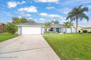 1272 Silver Lake Dr, Melbourne, FL 32940, Sold 04/14/22