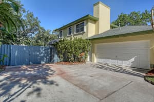 560 Lake Ashley Cir, Melbourne, FL 32904, Sold 05/20/22
