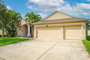 1090 Hollister Dr, West Melbourne, FL 32904, Sold 04/29/22
