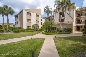 6175 S Mirror Lake Dr, Sebastian, FL 32958, Sold 08/02/22