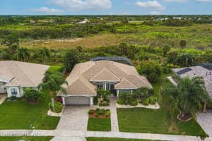 1597 Auburn Lakes Dr, Rockledge, FL 32955, Sold 04/28/22