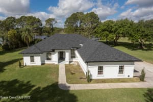 2716 Fawn Lake Blvd, Mims, FL 32754, Sold 04/12/22