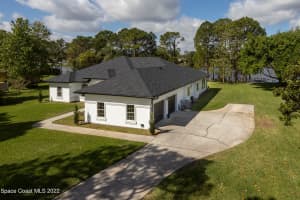 2716 Fawn Lake Blvd, Mims, FL 32754, Sold 04/12/22