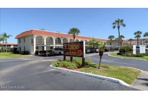 201 St Lucie Ln, Cocoa Beach, FL 32931, Sold 04/05/22