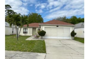 1516 Vista Lake Cir, Melbourne, FL 32904, Sold 04/19/22