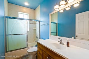 715 38th Ct, Vero Beach, FL 32968, Sold 04/29/22