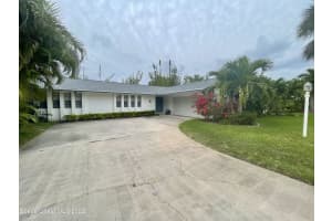 1042 Citrus Ave NE, Palm Bay, FL 32905, Sold 05/06/22