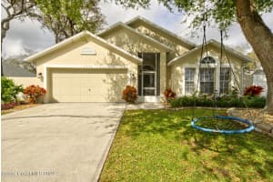 5534 Oak Hollow Dr, Titusville, FL 32780, Sold 04/15/22