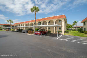 201 St Lucie Ln, Cocoa Beach, FL 32931, Sold 04/28/22