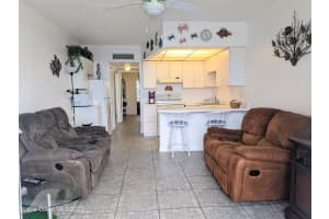 135 Hernando Lane, Cocoa Beach, FL 32931 - MLS#930905