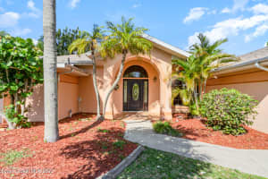 2085 Sykes Creek Dr, Merritt Island, FL 32953, Sold 04/15/22