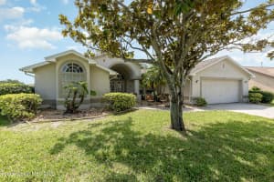 3184 Lago Vista Dr, Melbourne, FL 32940, Sold 04/12/22