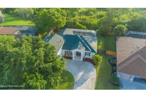 6013 Newbury Cir, Melbourne, FL 32940, Sold 05/17/22