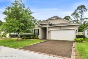 345 Newcastle Ct, Titusville, FL 32780, Sold 04/22/22