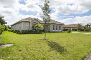 430 Stoney Brook Farm Ct, Vero Beach, FL 32968, Sold 08/12/22