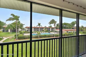 201 St Lucie Ln, Cocoa Beach, FL 32931, Sold 05/20/22