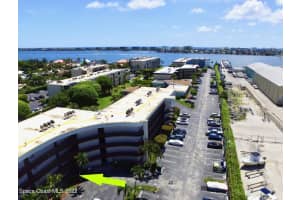 300 Waterway Drive S, 105, Lantana, FL 33462, Lantana, FL 33462 Sold 11/01/22