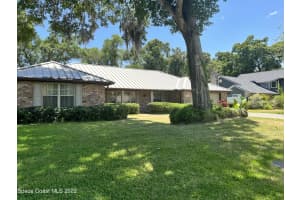 305 Rio Pinar Dr, Ormond Beach, FL 32174, Sold 08/18/22