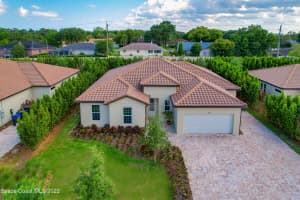 3022 Edington Dr, Titusville, FL 32780, Sold 06/13/22