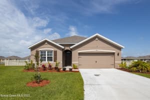 116 Islet Ct, Palm Bay, FL 32908, Sold 06/15/22