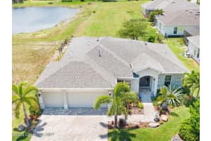 4310 Negal Cir, Melbourne, FL 32901, Sold 06/17/22