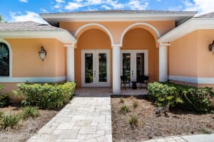 4676 Pebble Bay S, Vero Beach, FL 32963, Sold 06/30/22