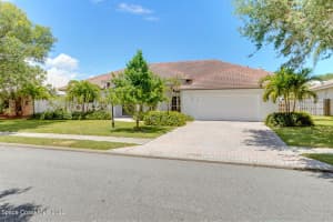 495 Newport Dr, Indialantic, FL 32903, Sold 08/03/22
