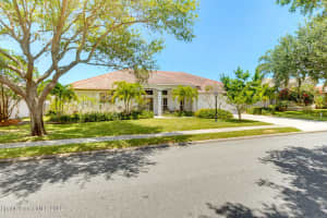 495 Newport Dr, Indialantic, FL 32903, Sold 08/03/22