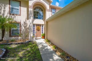 2082 Sorento Cir, West Melbourne, FL 32904, Sold 07/15/22