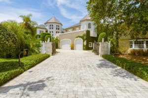 522 Bahama Drive, Indian Harbour Beach, FL 32937, Indian Harbour Beach, FL 32937 Sold 04/20/23