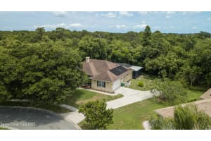 240 Lake Shore Dr, Merritt Island, FL 32953, Sold 07/28/22