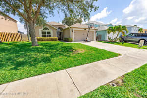 2552 Reflections Pl, Melbourne, FL 32904, Sold 07/15/22