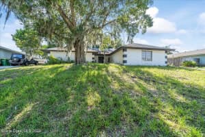 1610 Carriage Dr, Titusville, FL 32796, Sold 08/15/22