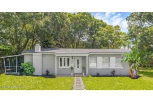 725 Bonnie Cir, Melbourne, FL 32901, Sold 10/07/22
