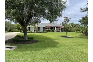 5623 Cypress Creek Dr, Grant-Valkaria, FL 32949, Sold 08/26/22