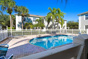 160 S Shepard Dr, Cocoa Beach, FL 32931, Sold 08/15/22