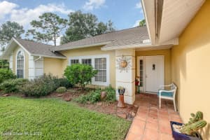2360 Honeybrook Creek Dr, Melbourne, FL 32935, Sold 07/29/22