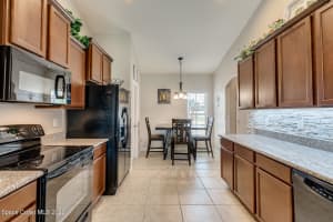 185 Wishing Well Cir SW, Palm Bay, FL 32908, Sold 10/03/22