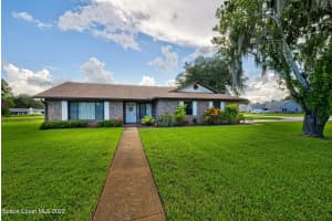 2082 King Richard Dr, Titusville, FL 32796, Sold 09/26/22