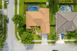 3505 Pineda Crossing Dr, Melbourne, FL 32940, Sold 09/19/22