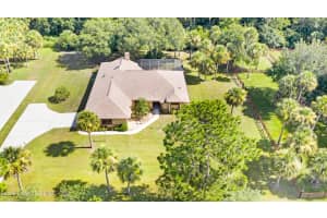 3680 Fox Wood Dr, Titusville, FL 32780, Sold 10/03/22